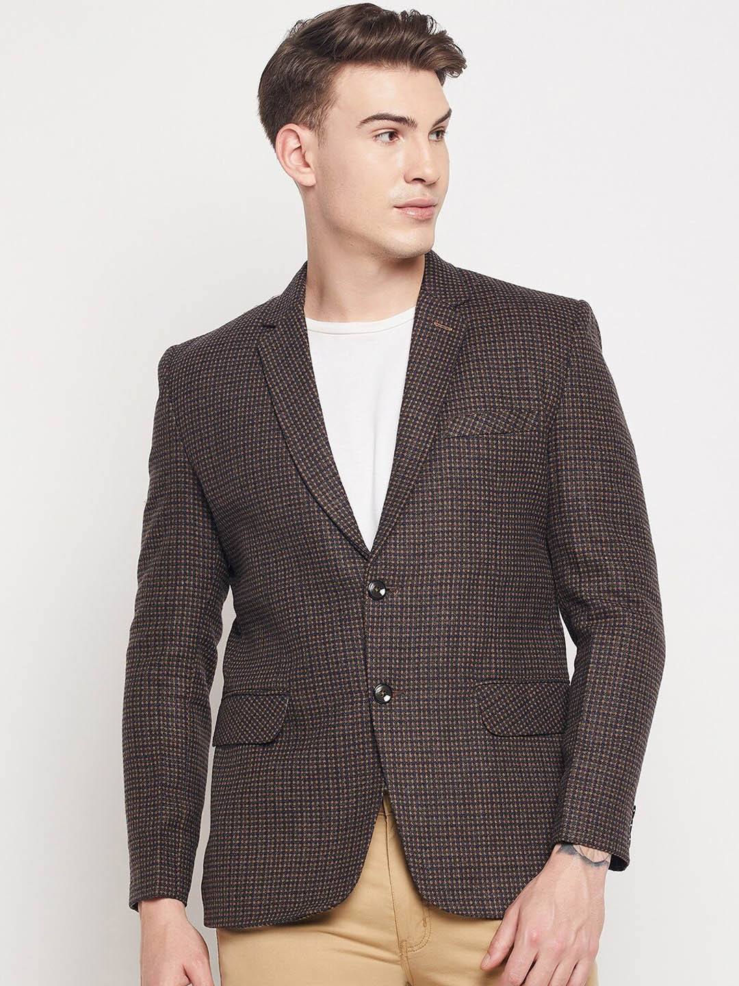 

Duke Men Brown Self Design Blazer