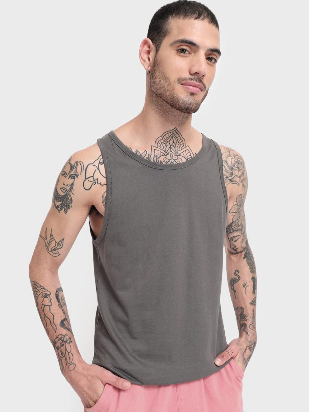 

Bewakoof Men Grey Solid Round Neck Innerwear Vest