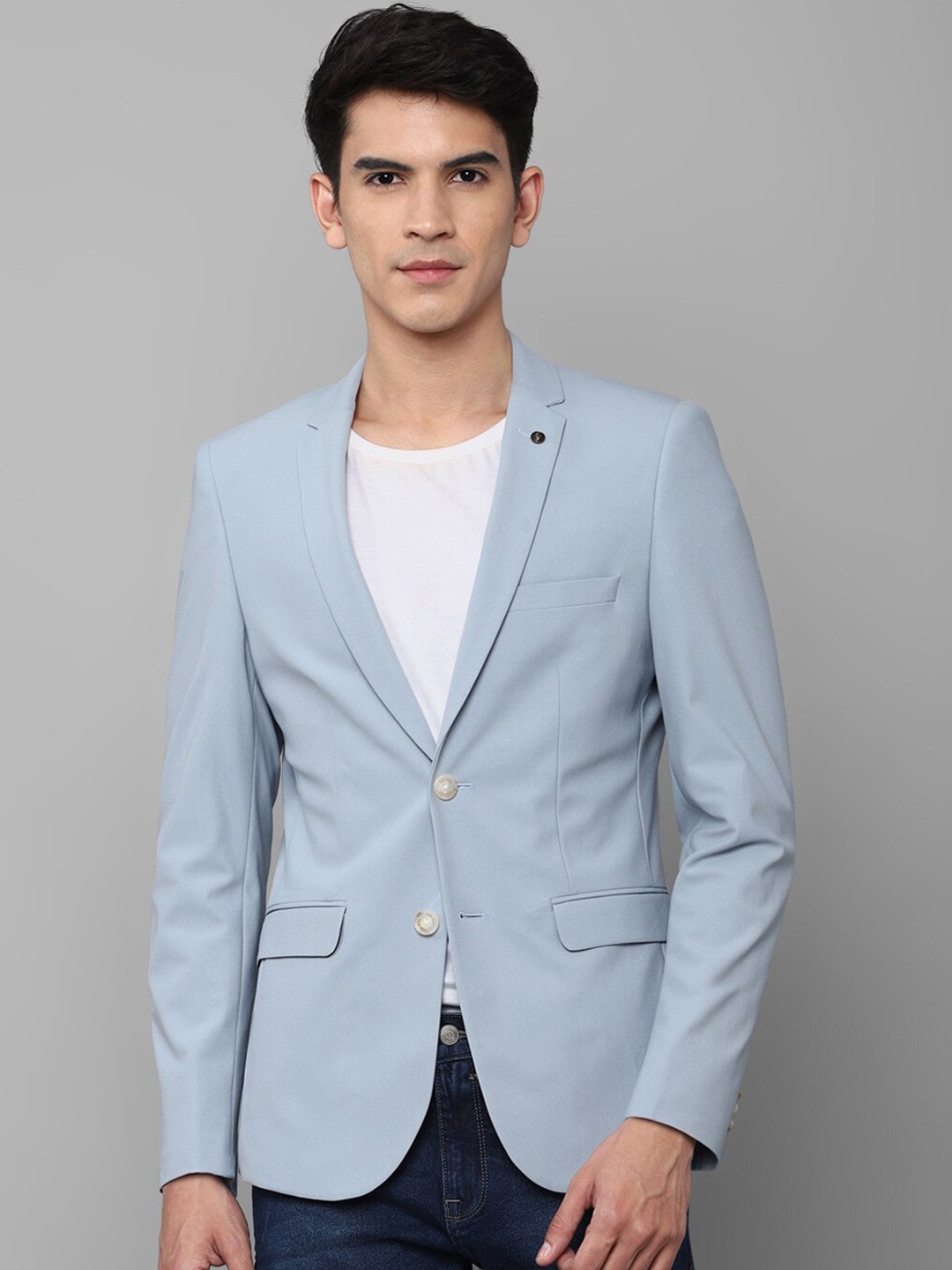 

Allen Solly Men Blue Solid Single-Breasted Slim-Fit Formal Blazer