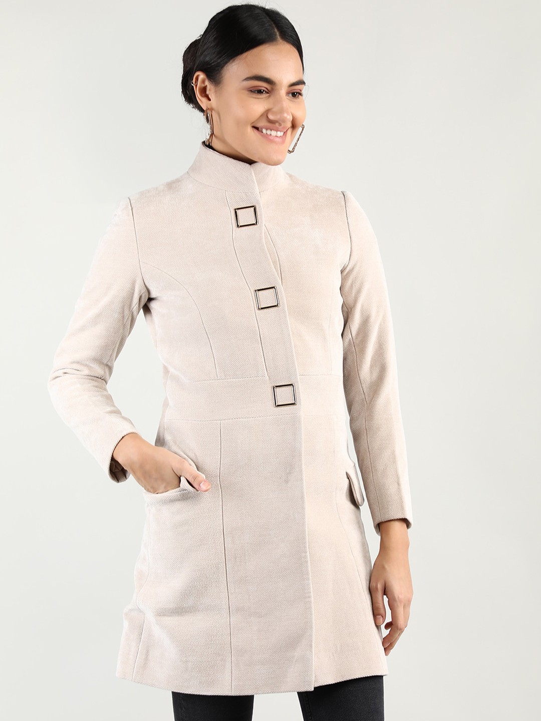 

LURE URBAN Women Off White Solid Stylish Coat