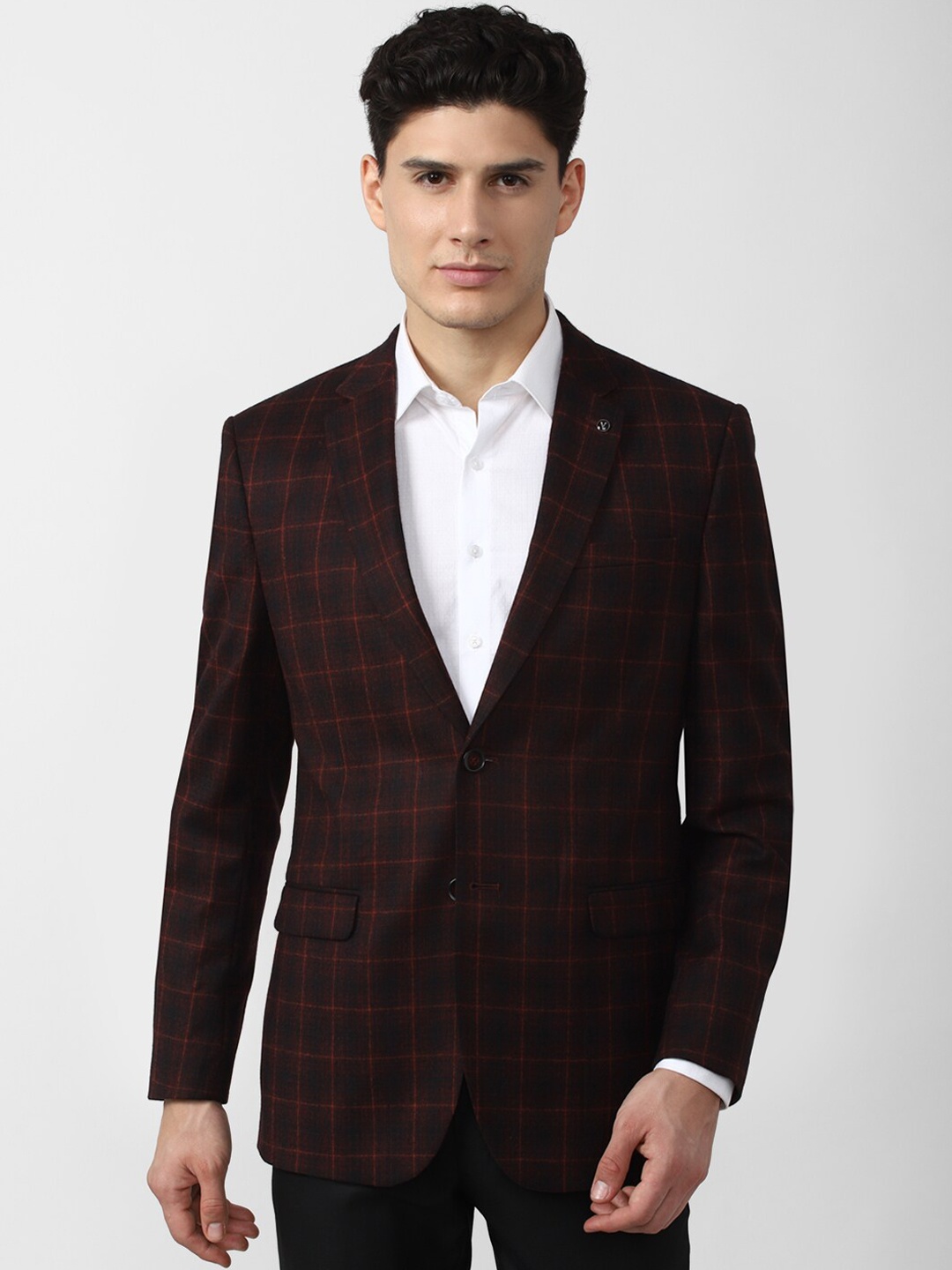 

Van Heusen Men Black & Red Checked Single Breasted Blazer