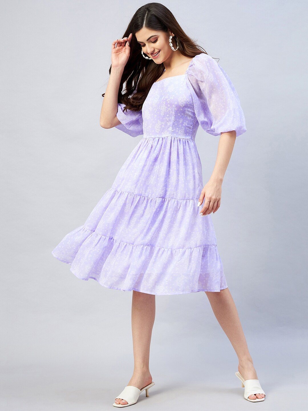 

Carlton London Women Lavender Georgette Midi Dress