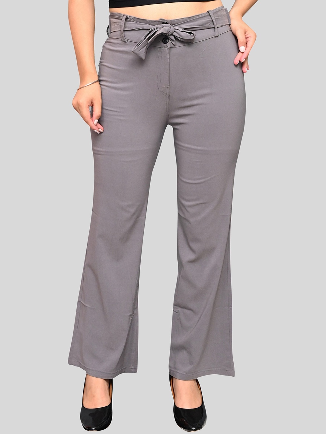 

FNOCKS Women Grey Relaxed Straight Leg Trouser