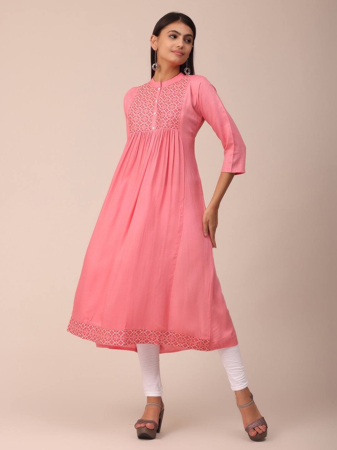 

NAYRA Women Pink Yoke Design Thread Work Cotton Kurta