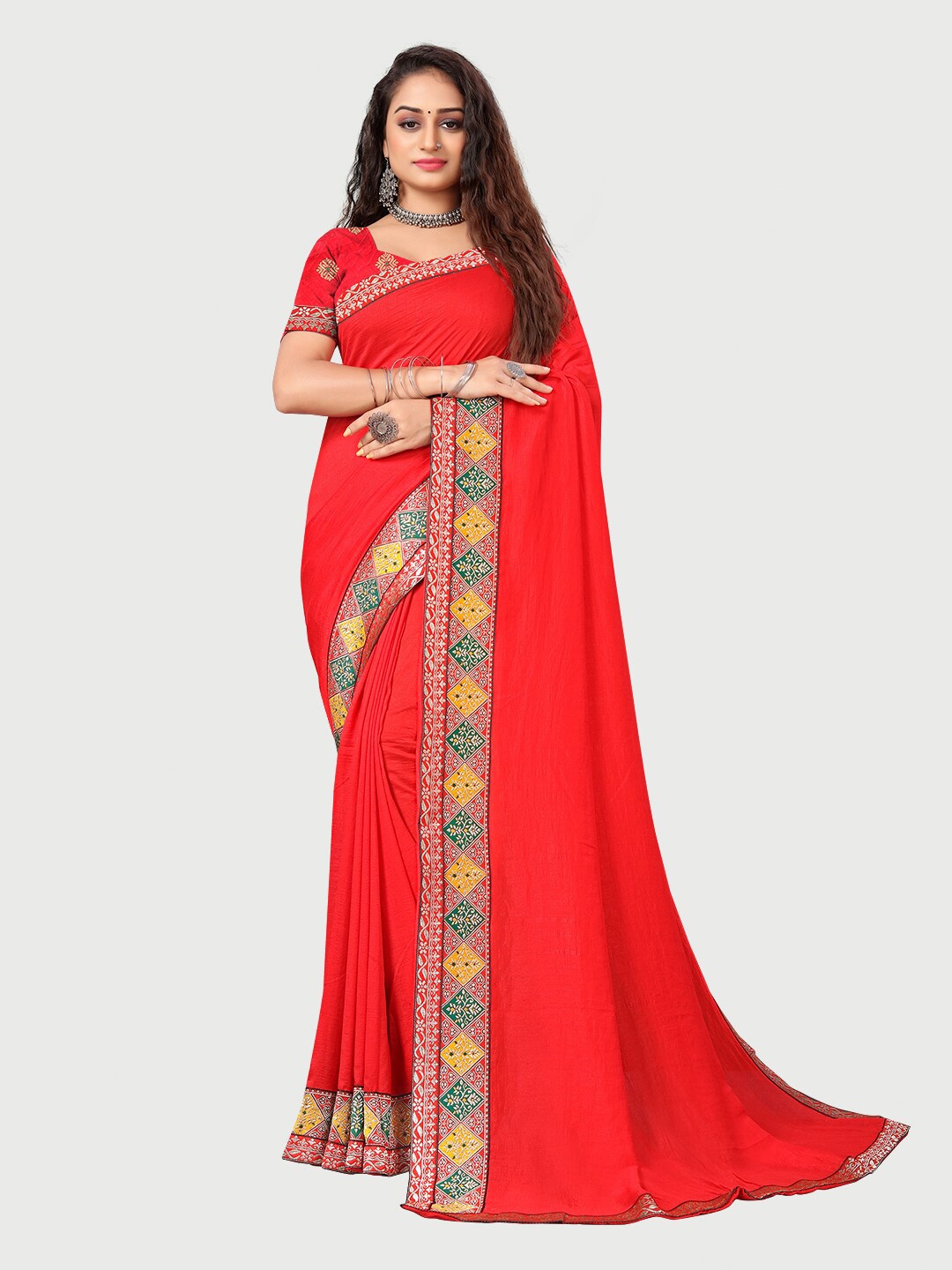 

Mitera Red & Gold-Toned Zari Silk Blend Saree