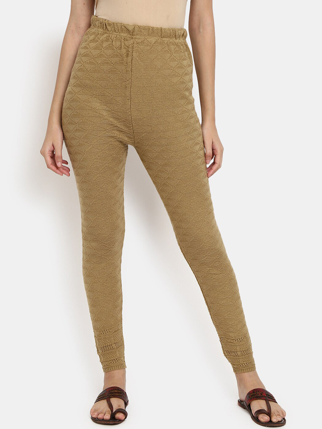 

Desi Mix Women Beige Solid Knitted Cotton Ankle-Length Leggings