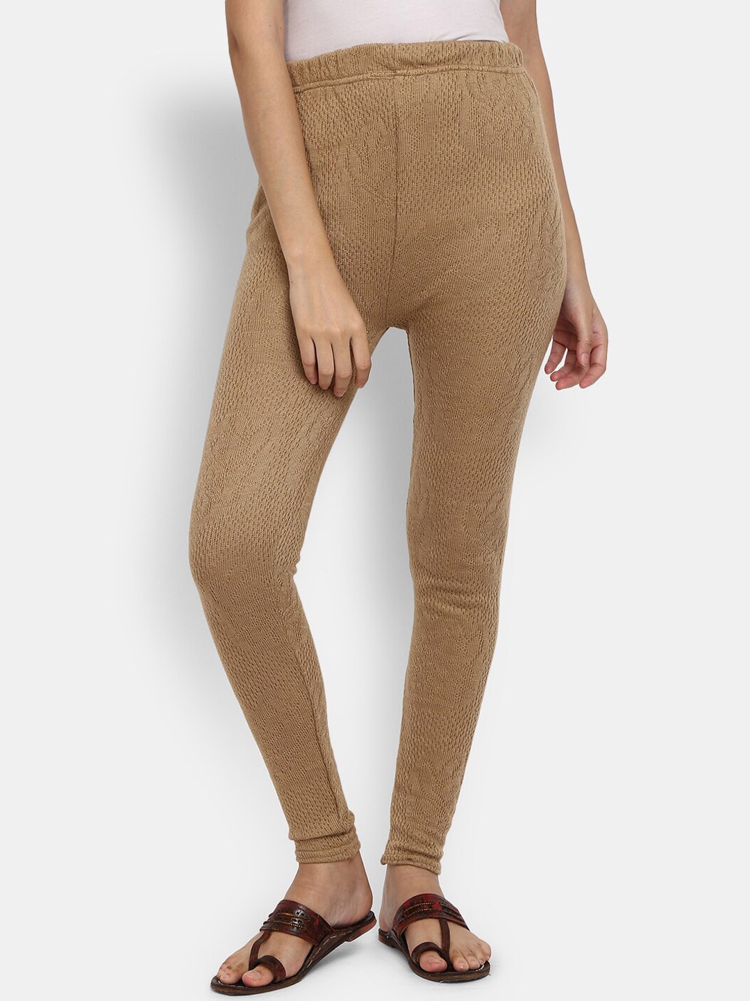

Desi Mix Women Beige Solid Knitted Cotton Ankle-Length Leggings