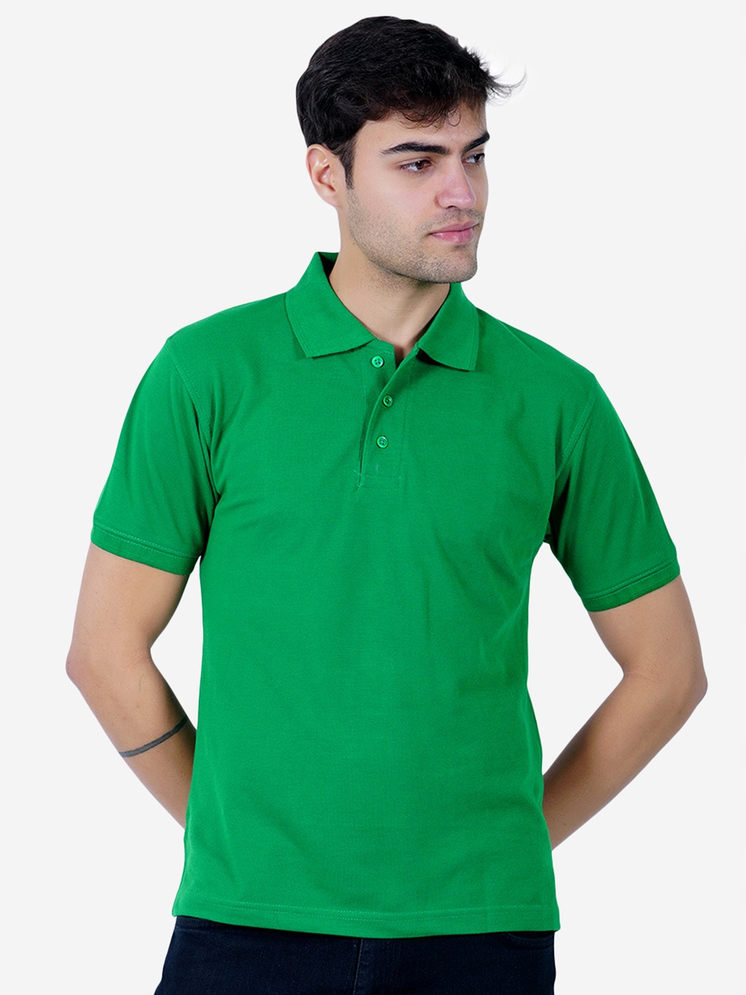 

TEEMOODS Men Green Polo Collar Cotton T-shirt