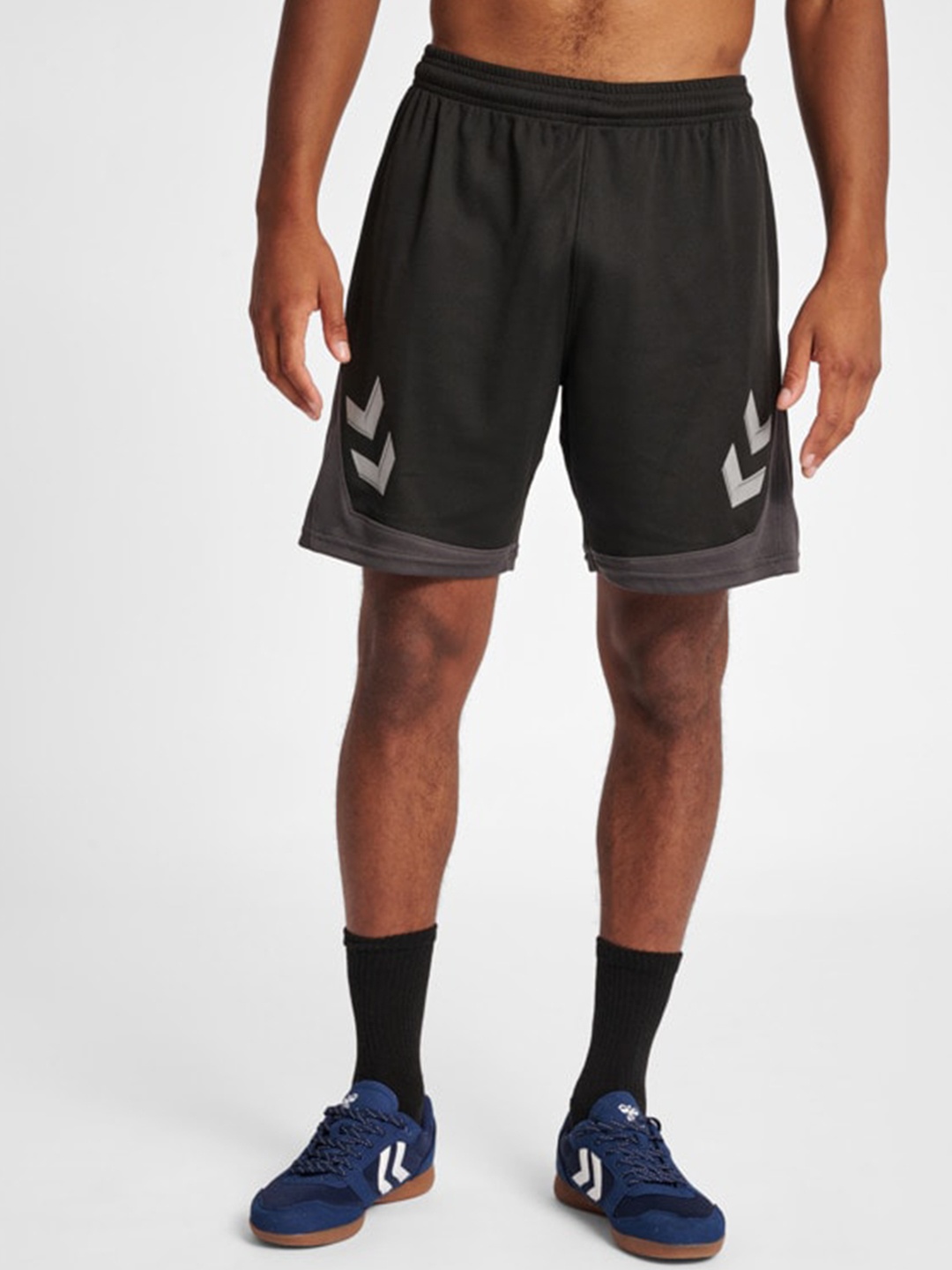 

hummel Men Black Running Sports Short