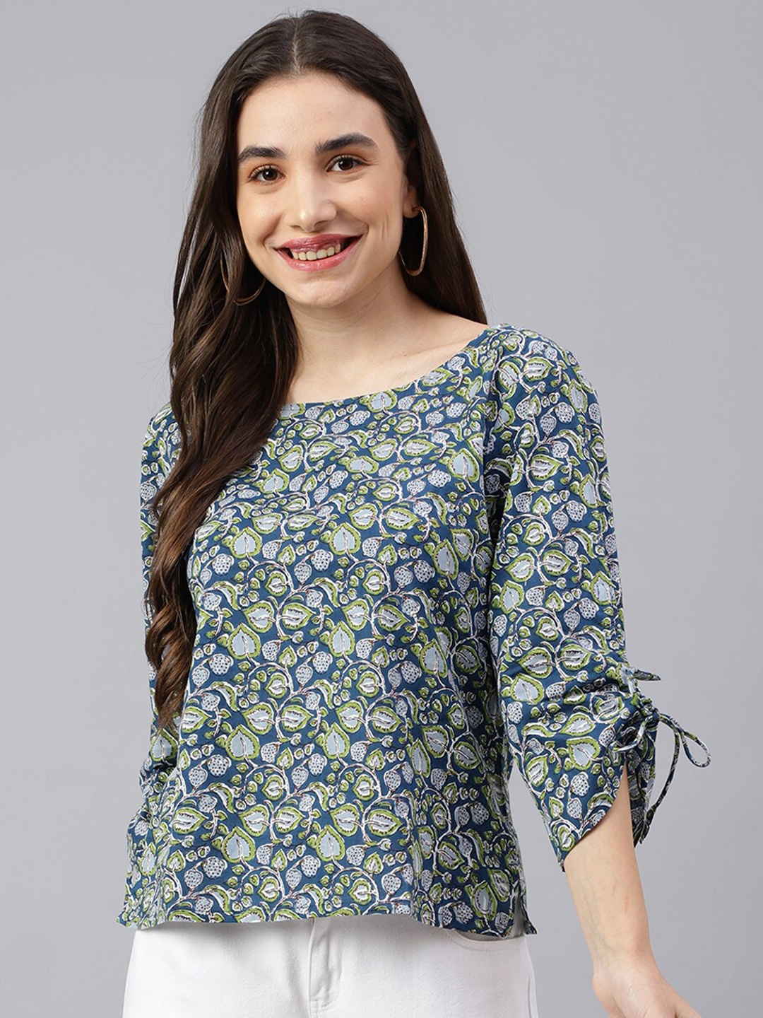 

DECKEDUP Women Blue Floral Print Pure Cotton Top