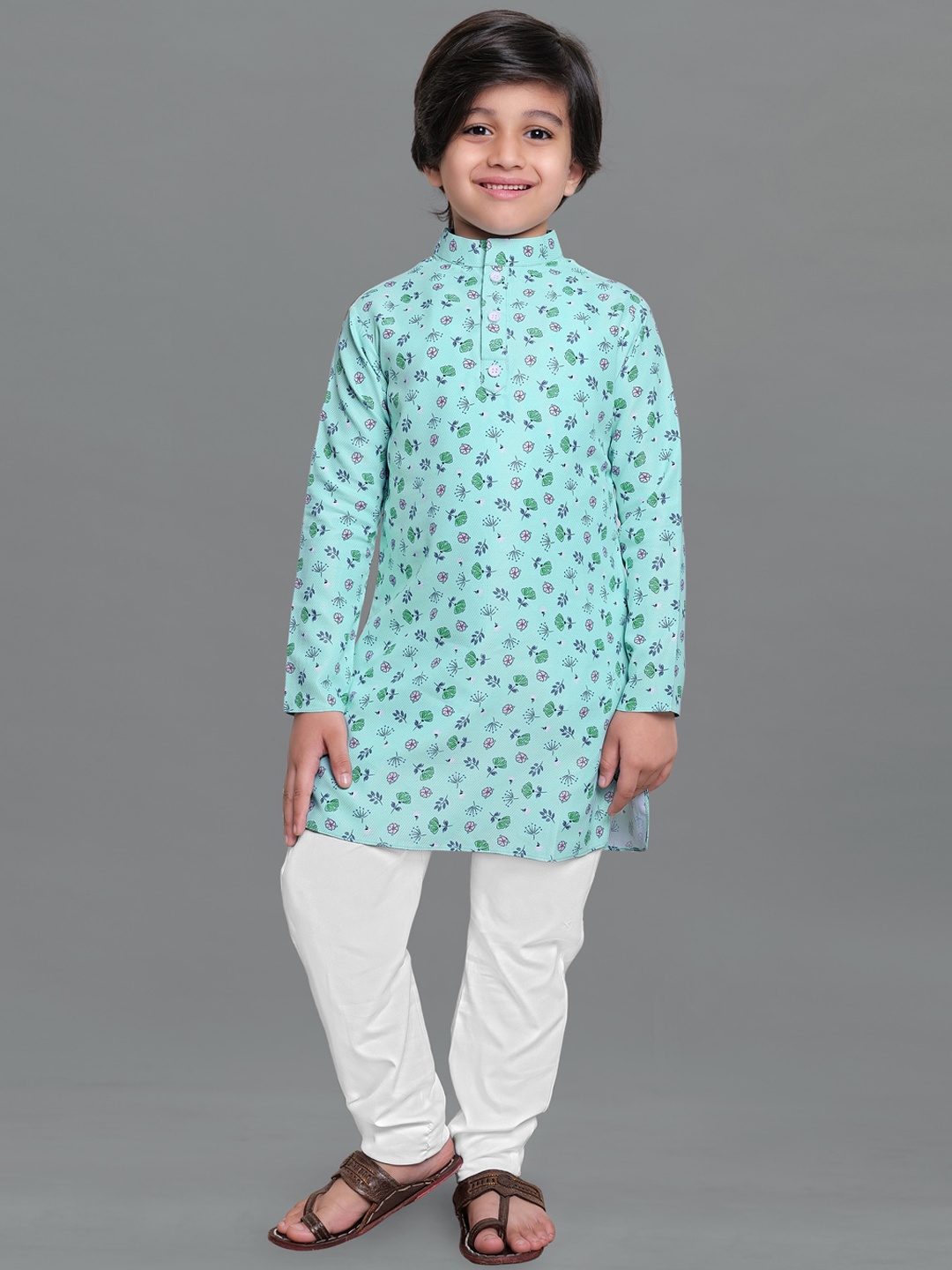 

FASHION DREAM Boys Turquoise Blue Floral Printed Kurta with Pyjama