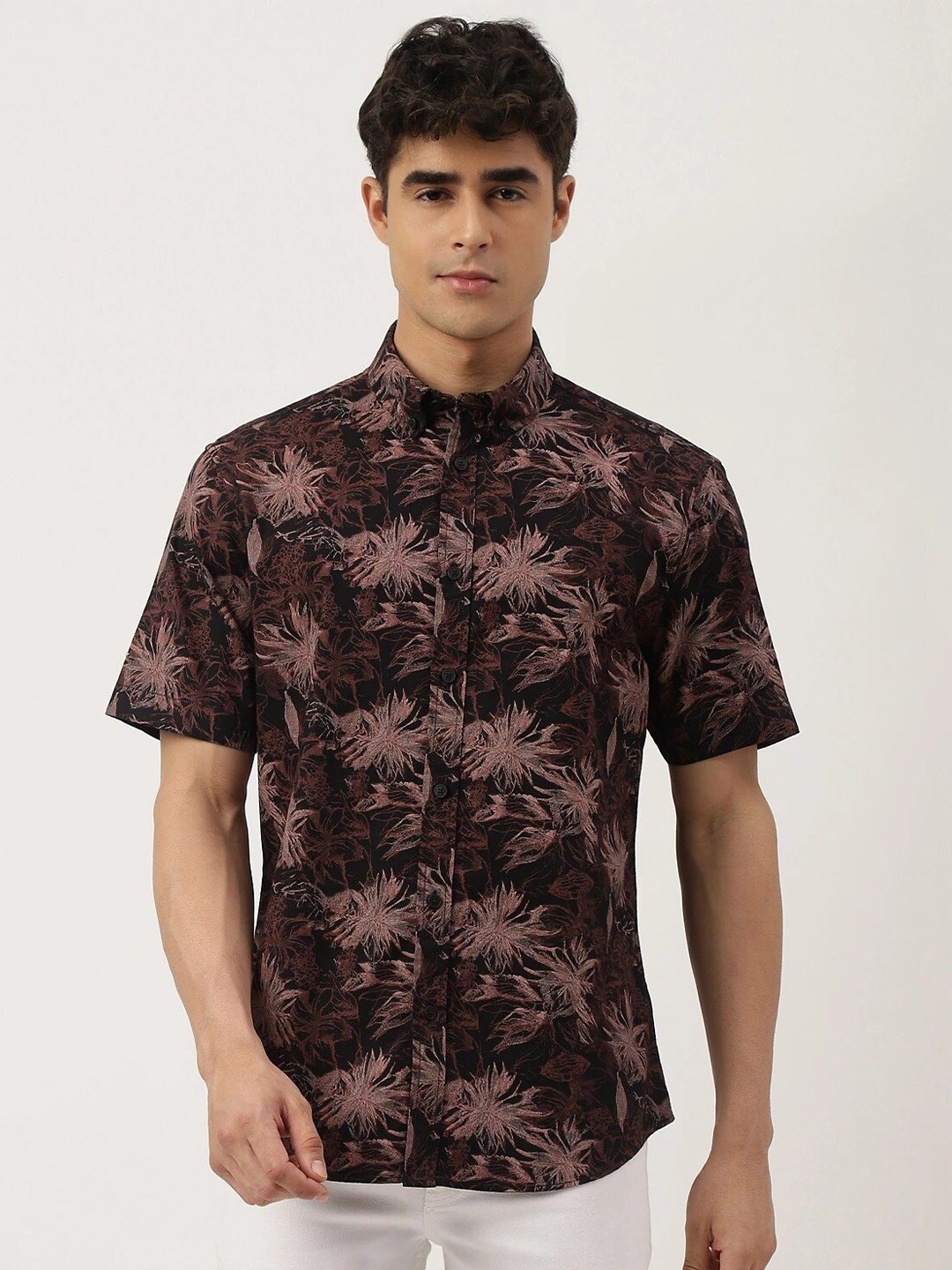 

Marks & Spencer Men Brown Floral Printed Pure Cotton Casual Shirt