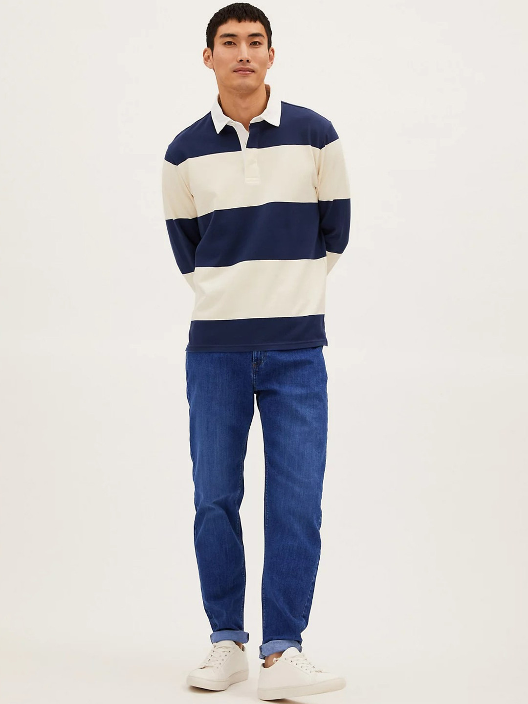 

Marks & Spencer Men Blue Light Fade Jeans