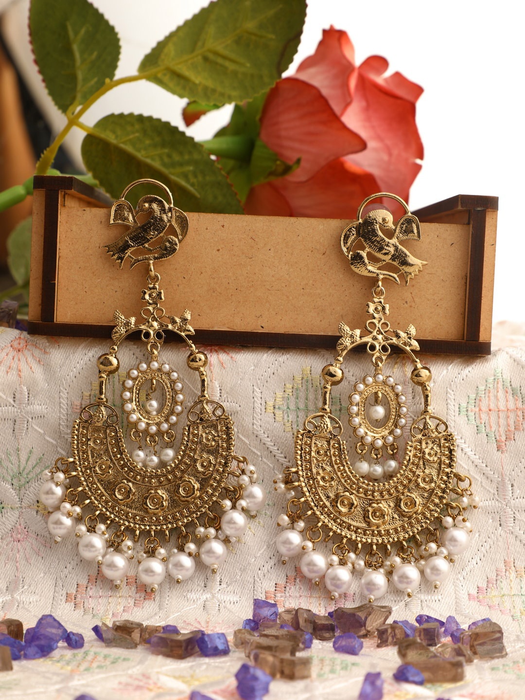 

Vita Bella Gold-Plated & White Contemporary Drop Earrings