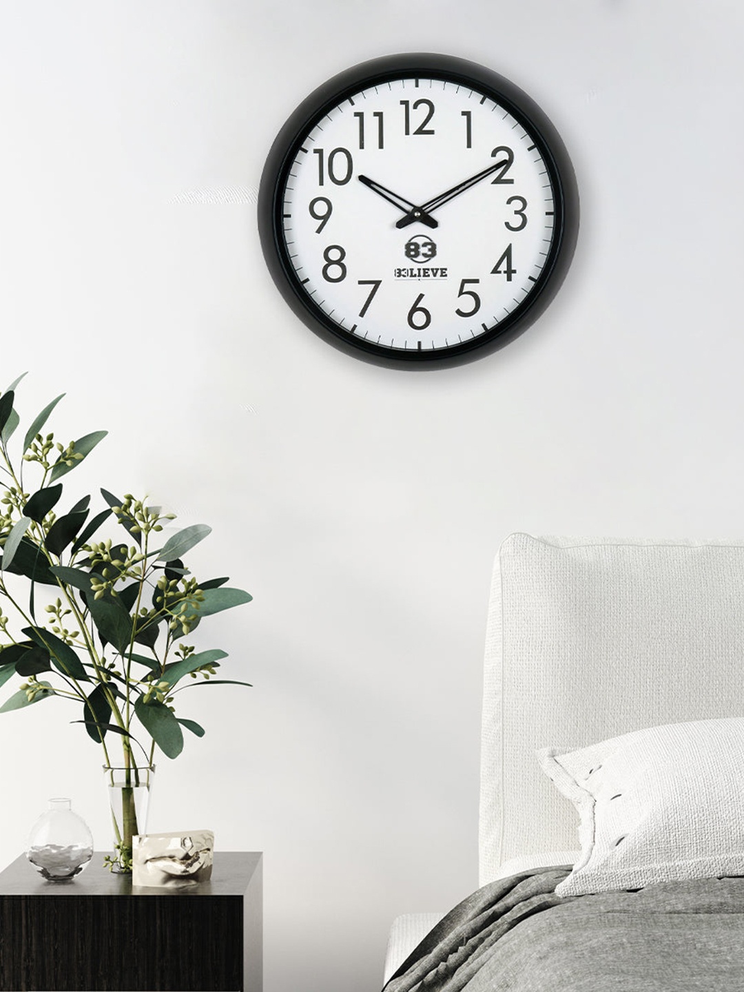 

Athome by Nilkamal White & Black Contemporary Wall Clock