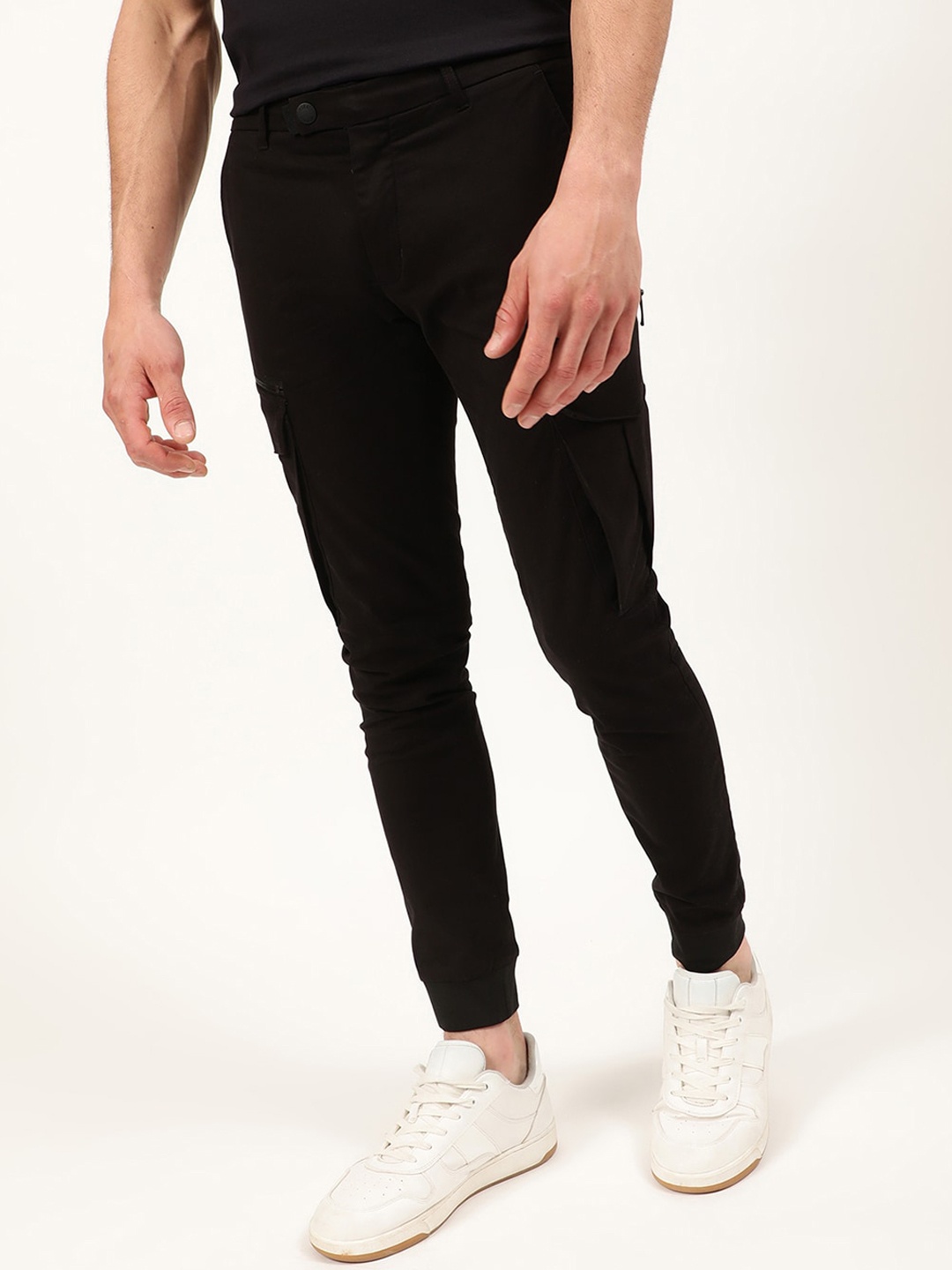 

Antony Morato Men Black Skinny Fit Joggers