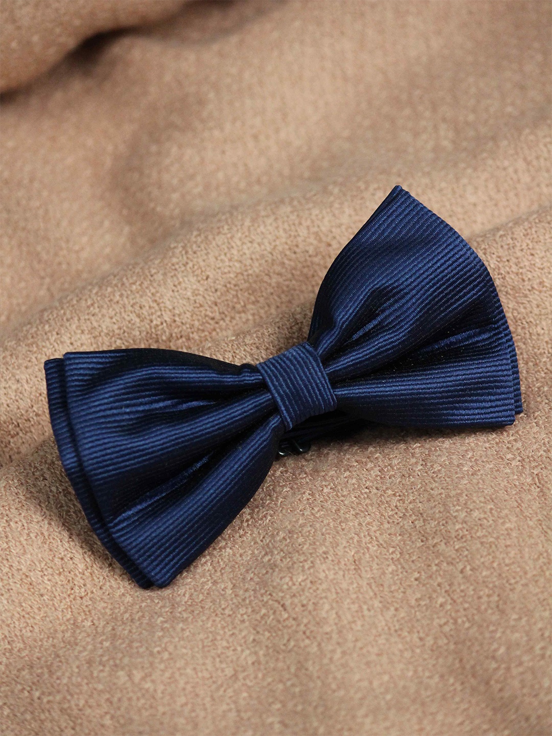 

Tossido Men Black Bow Tie