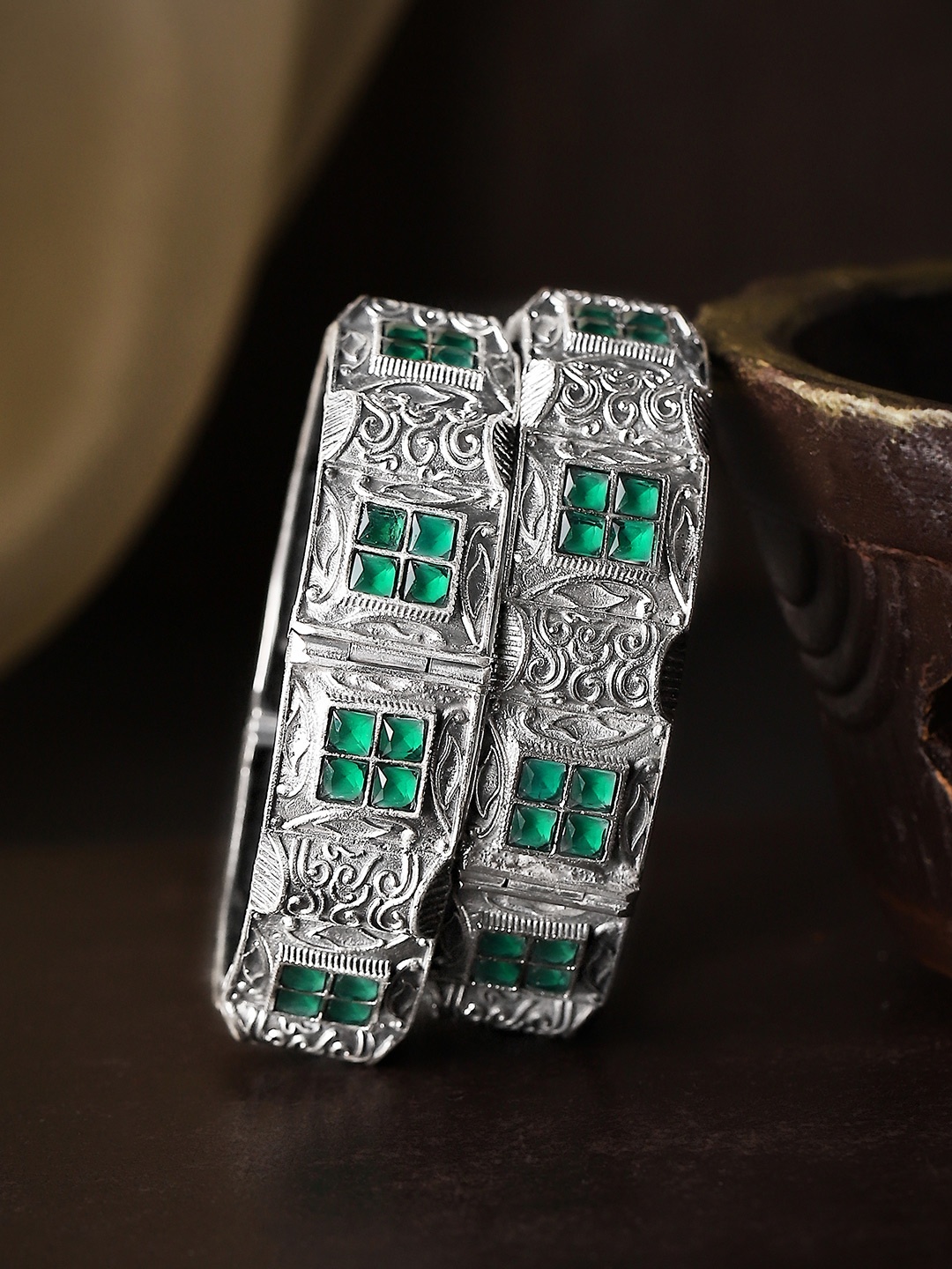 

Rubans Set of 2 Silver-Plated & Toned Green Artificial Stones Textured Bangles