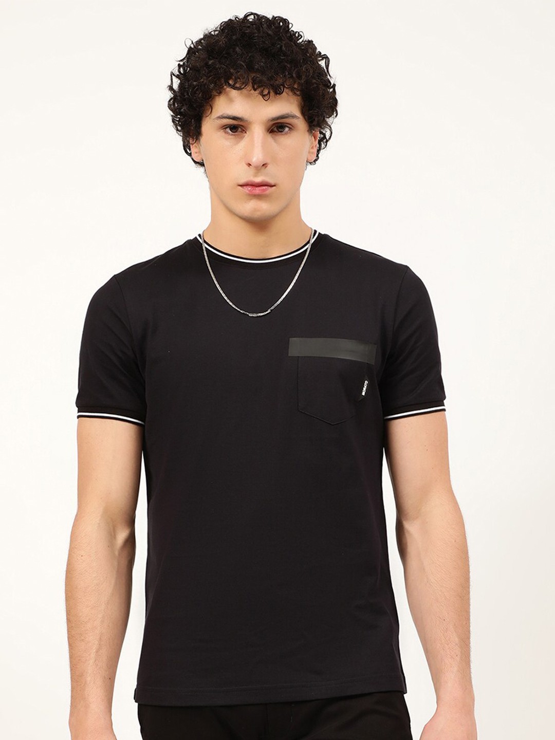 

Antony Morato Men Black V-Neck Slim Fit T-shirt