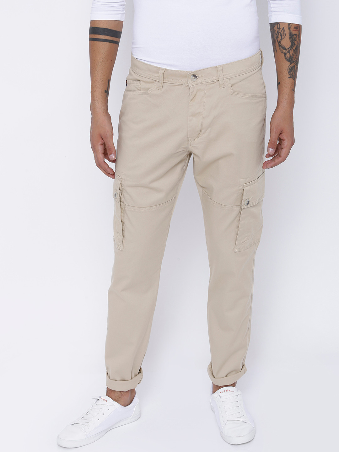 

LOCOMOTIVE Men Beige Slim Fit Solid Cargos