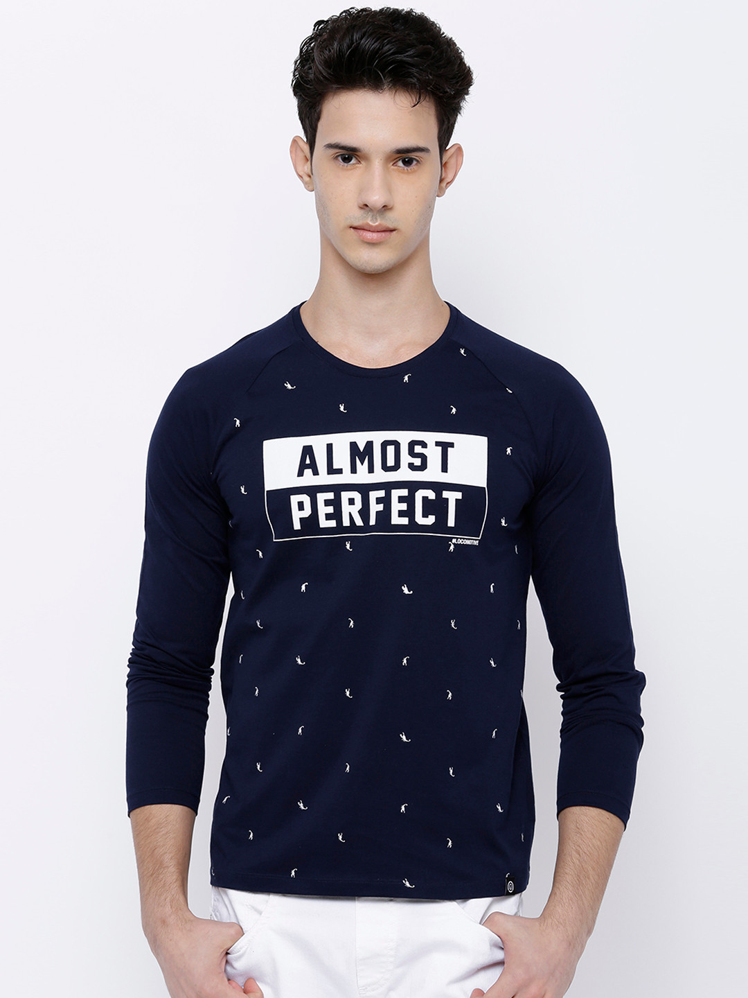 

LOCOMOTIVE Men Navy Blue Printed Slim Fit T-shirt