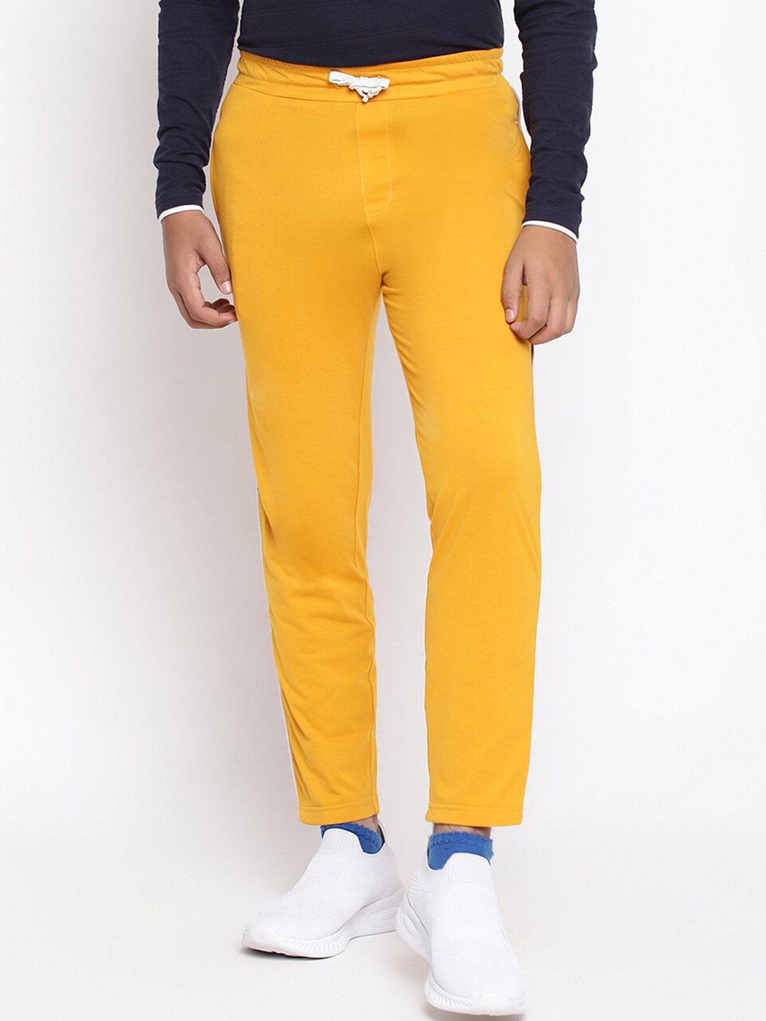 

Lil Tomatoes Boys Mustard Solid Straight-Fit Track Pants