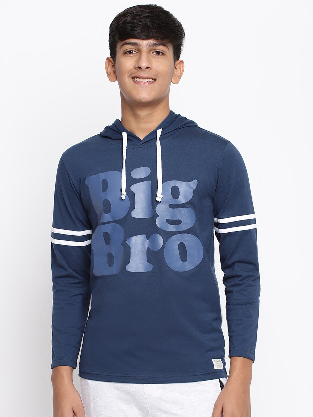

Lil Tomatoes Boys Blue Typography Applique T-shirt
