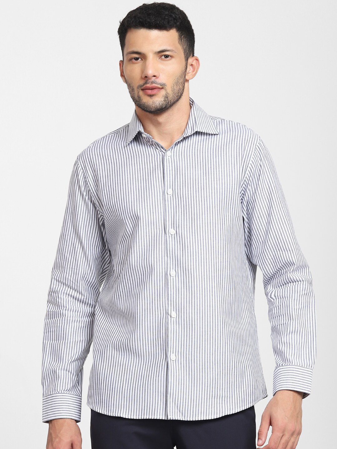 

SELECTED Men Navy Blue Slim Fit Striped Casual Shirt