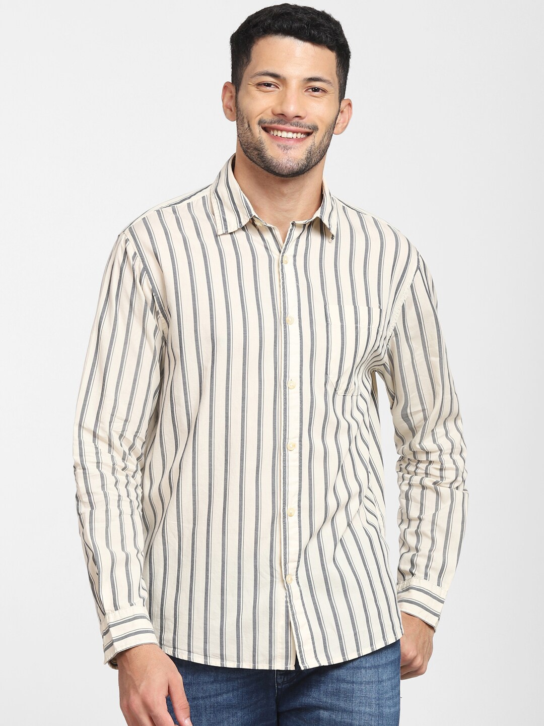 

SELECTED Men Beige Printed Casual Shirt