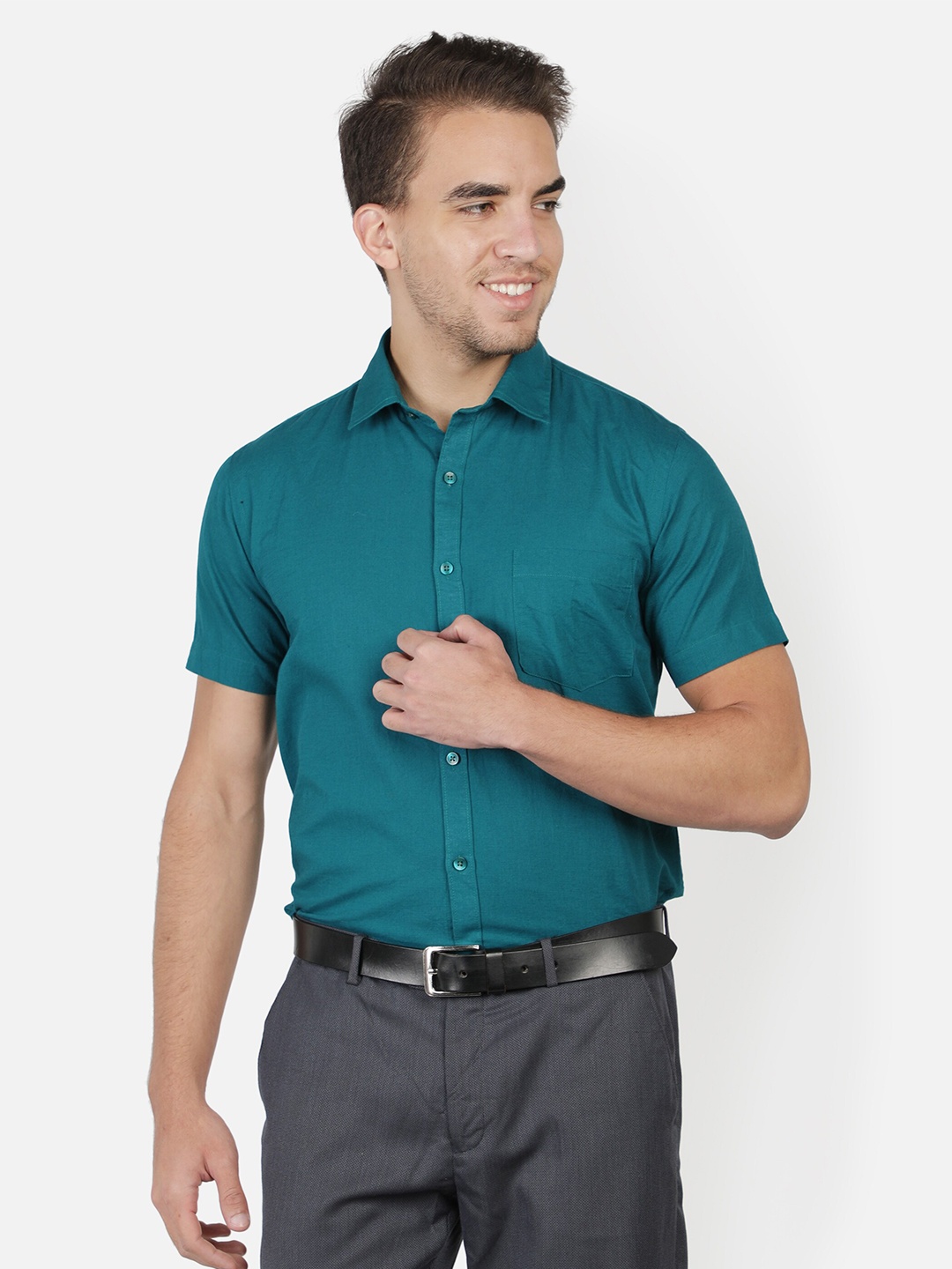 

Southbay Men Blue Smart Tailored Fit Formal Shirt