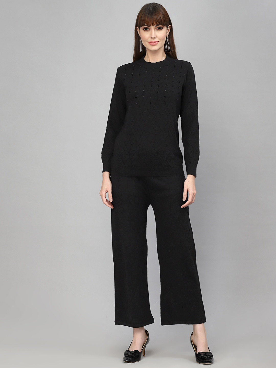 

BROOWL Women Black Self Designed Woollen Co-Ords