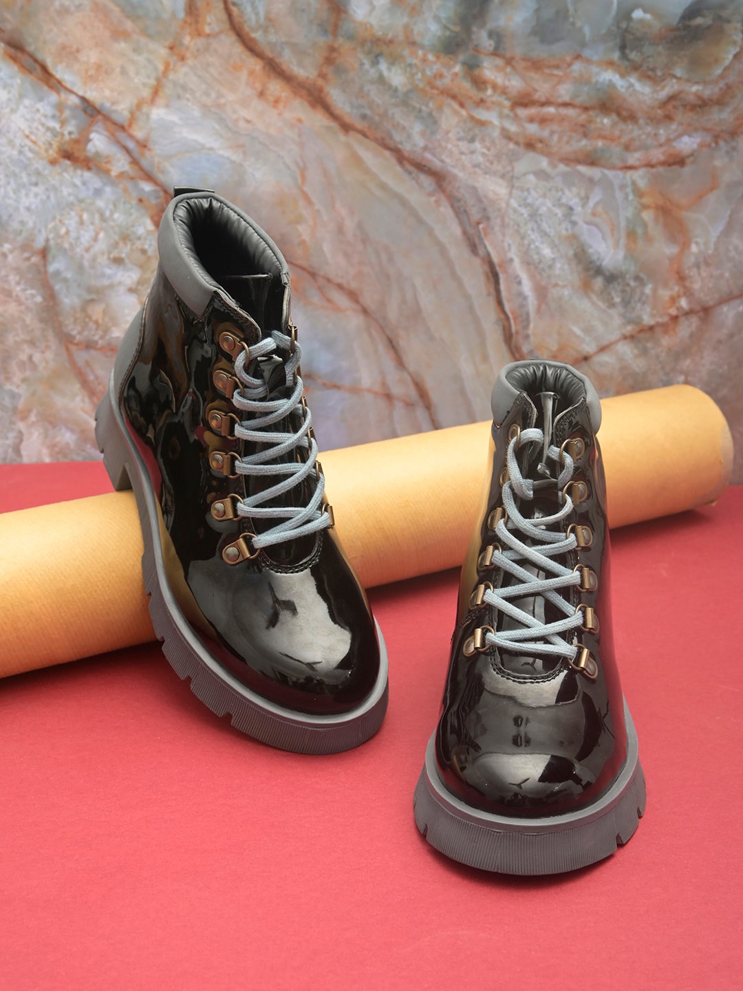 

El Paso Women Black Solid Comfort-Fit Regular Boots