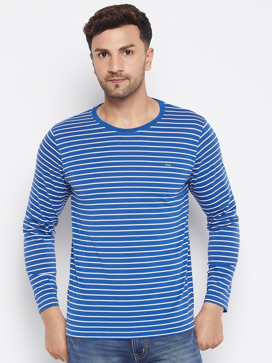 

Okane Men Blue & White Striped T-shirt