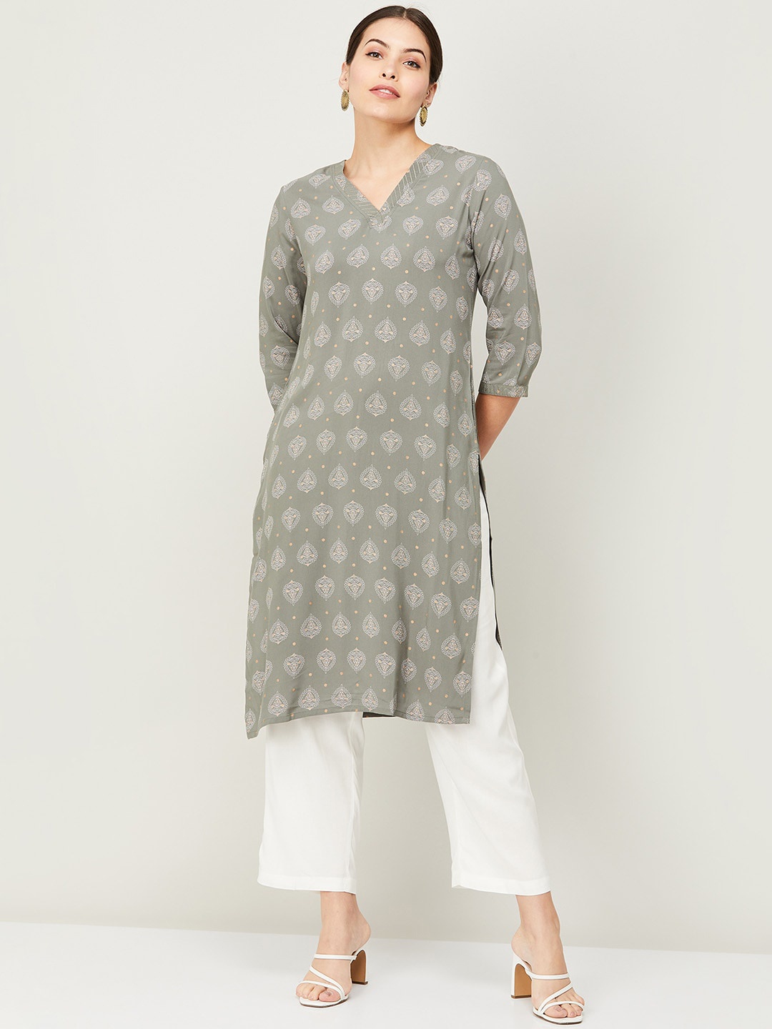 

Melange by Lifestyle Women Grey Printed Kurta
