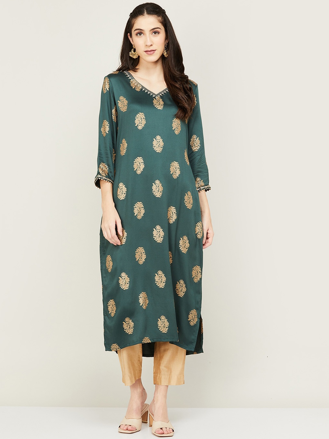 

Melange by Lifestyle Women Green Ethnic Motifs Printed Gotta Patti Kurta