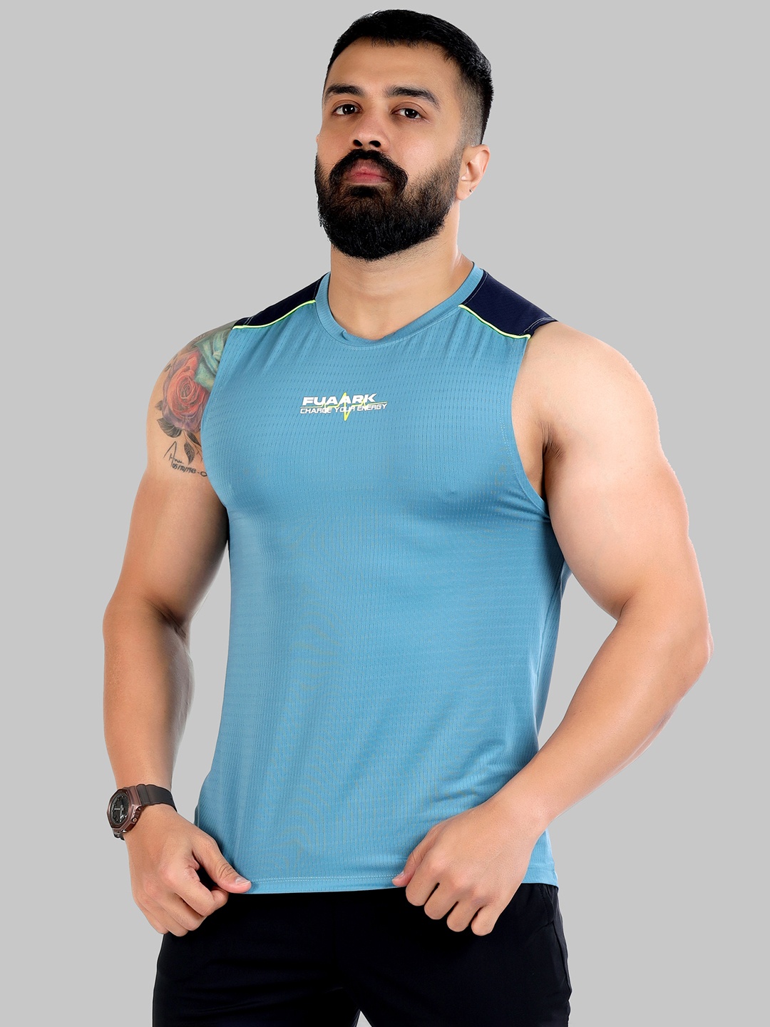 

FUAARK Men Blue Solid Innerwear Vest