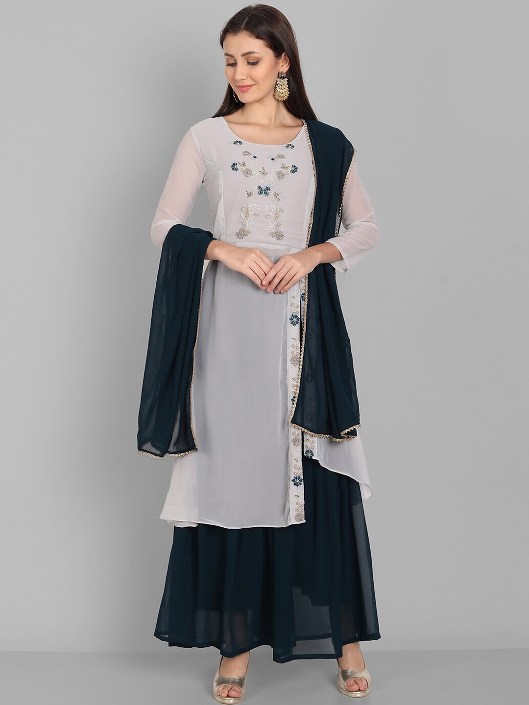 

Pakiza Women White Floral Embroidered Kurta with Sharara & With Dupatta