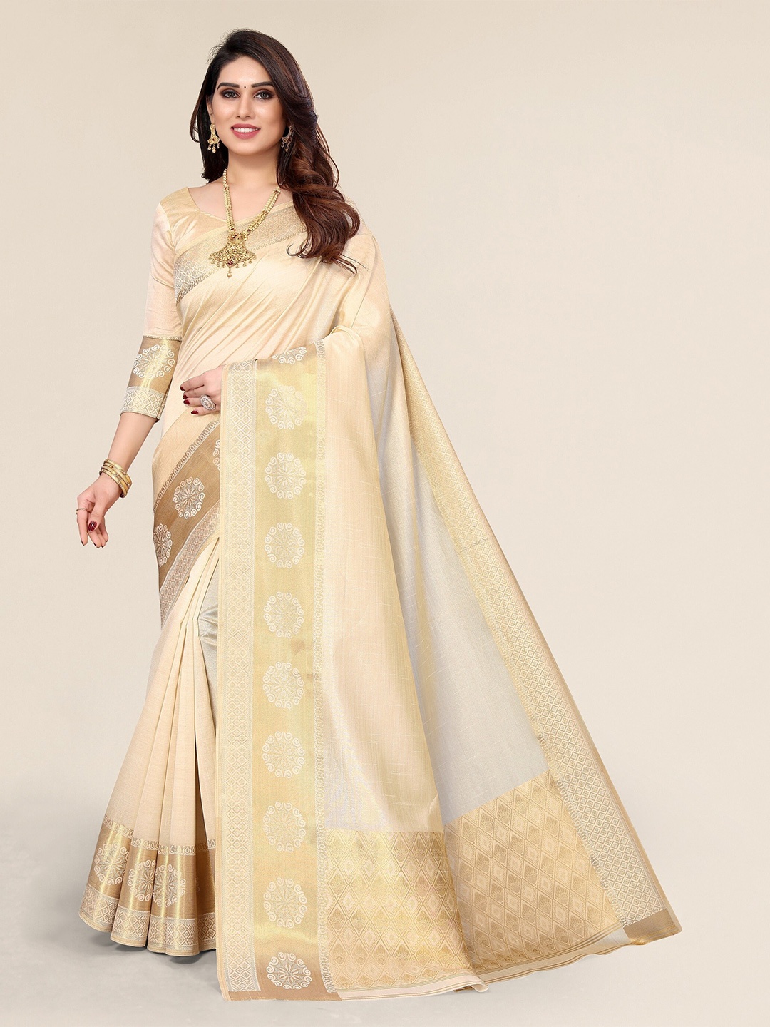 

Winza Designer Cream-Coloured & Gold-Toned Zari Silk Blend Banarasi Saree