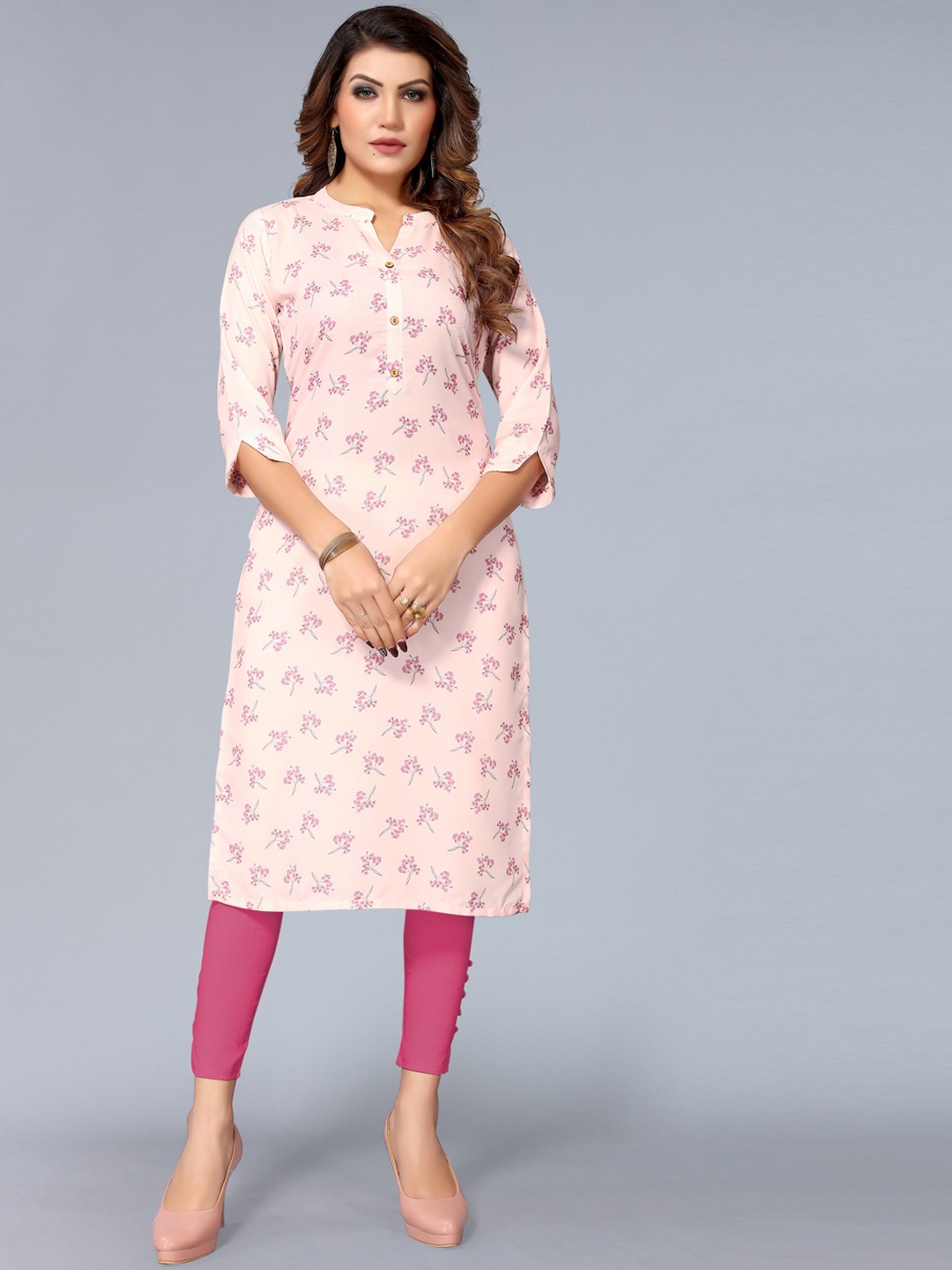 

Nimayaa Women Pink Floral Printed Floral Kurta