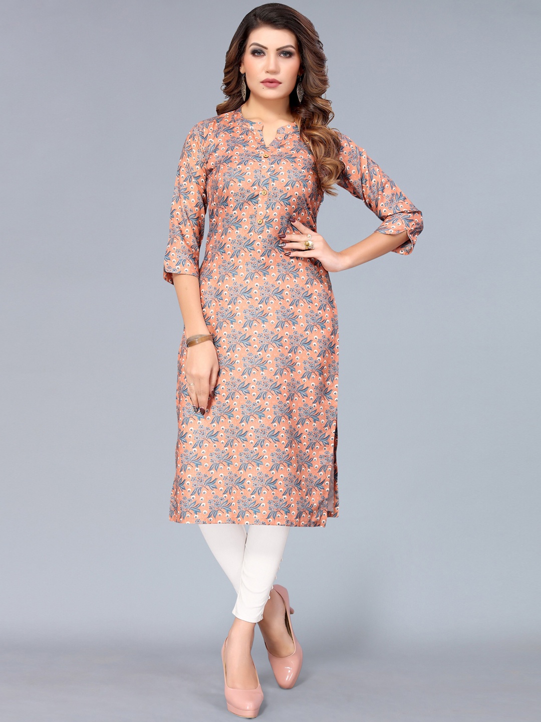 

Nimayaa Women Peach-Coloured Floral Printed Floral Kurta