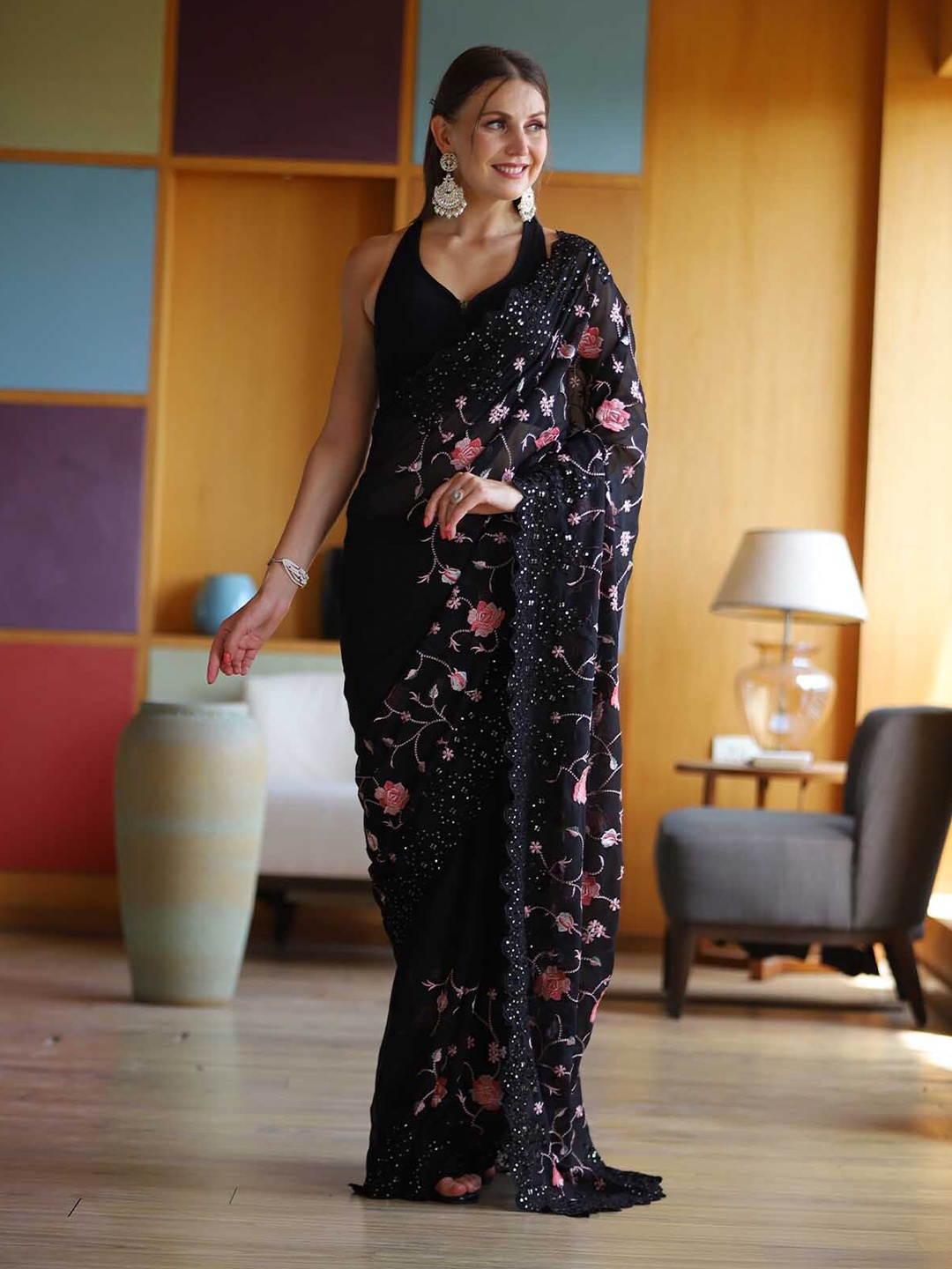 

ODETTE Black & Pink Floral Embroidered Saree