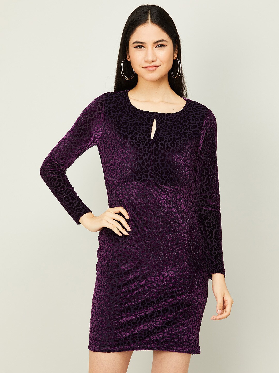 

CODE by Lifestyle Purple Keyhole Neck Sheath Dress