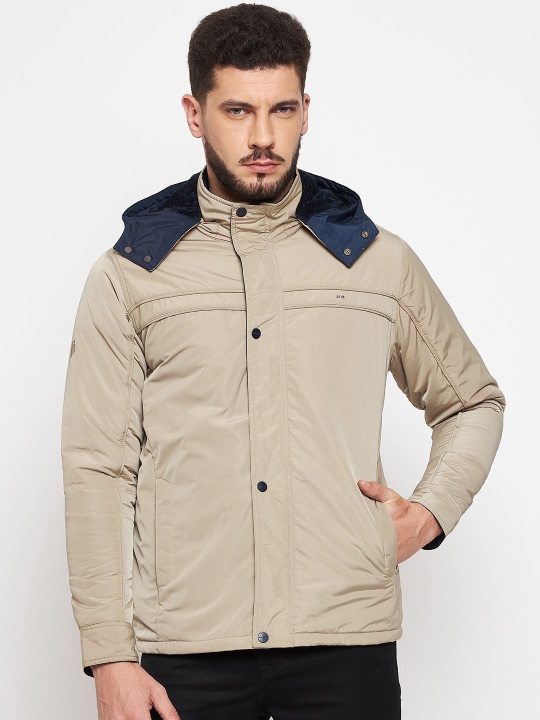 

Okane Men Beige Lightweight Padded Jacket