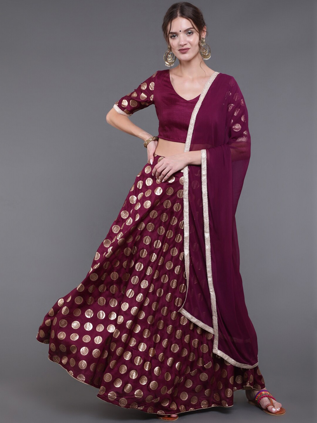 

saubhagya Purple & Gold-Toned Printed Ready to Wear Lehenga & Blouse With Dupatta