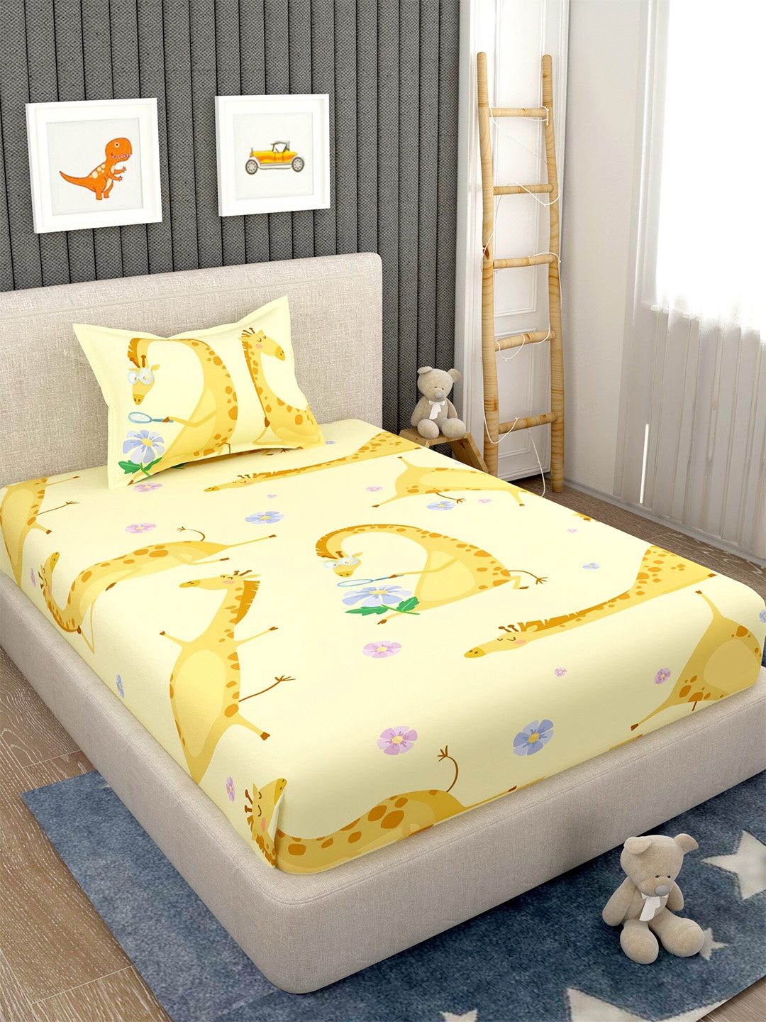 

EverHOME Yellow & Blue Graphic 160 TC Single Bedsheet with 1 Pillow Covers