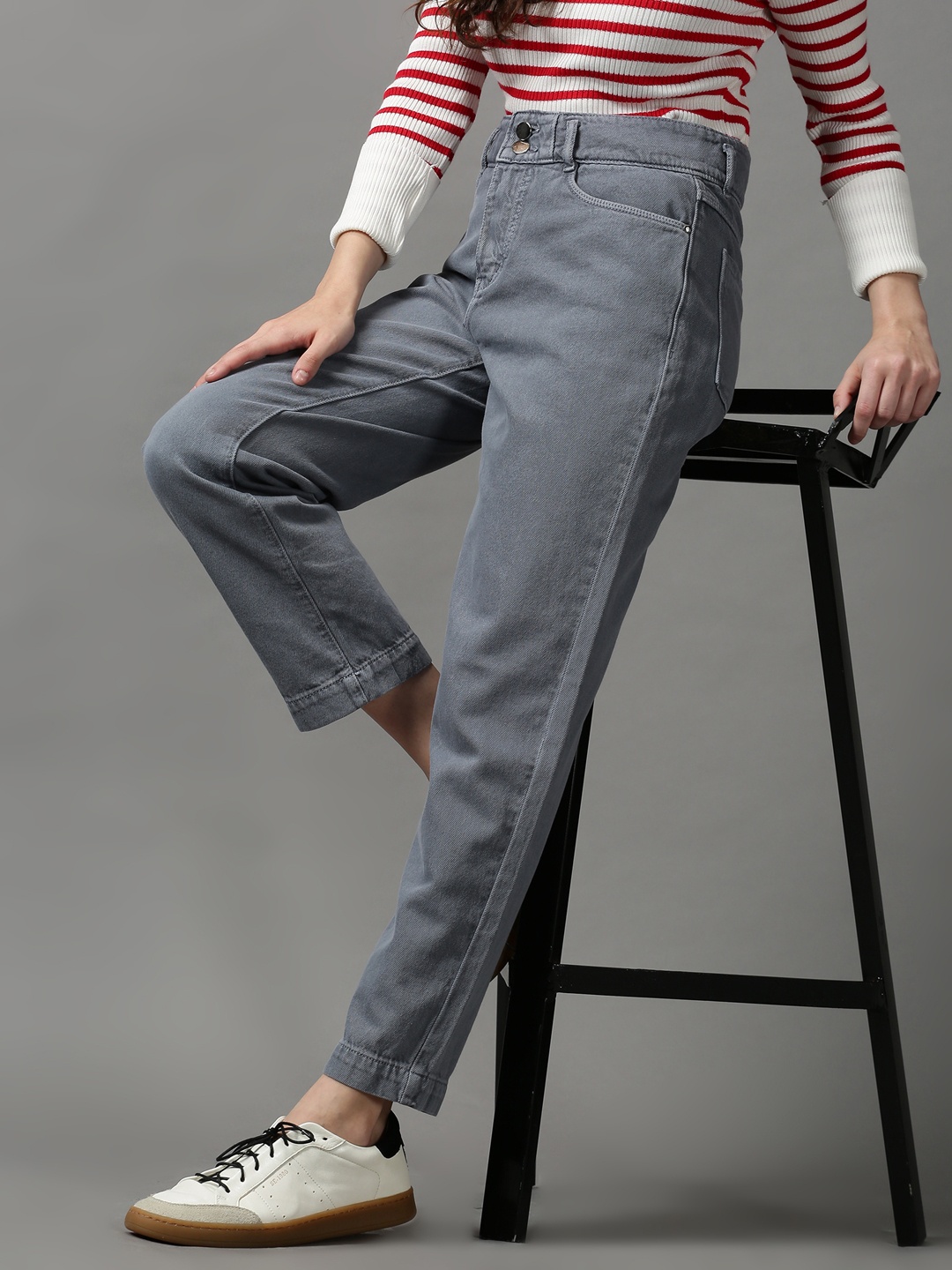 

SHOWOFF Women Grey Cotton Jeans