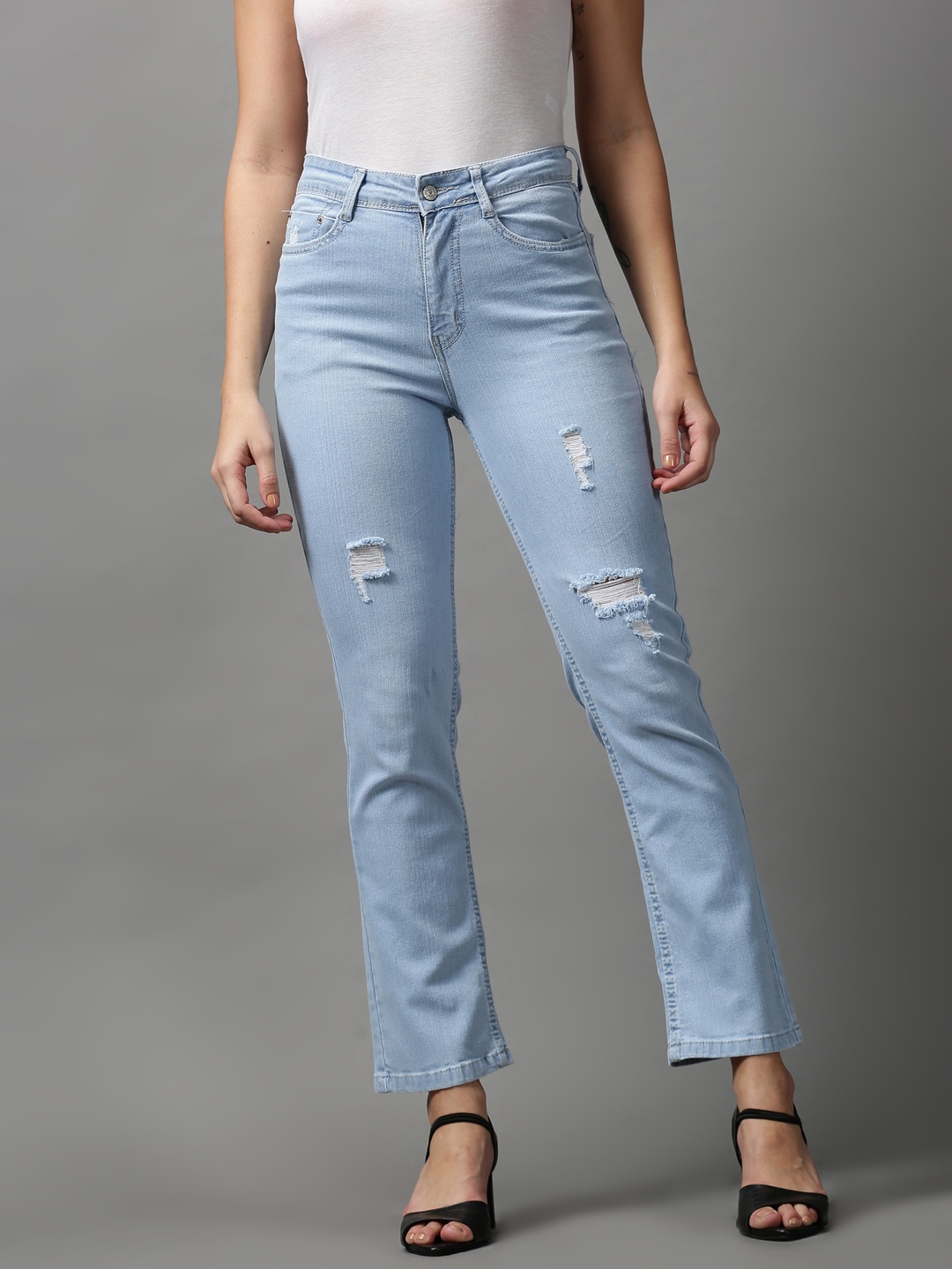 

SHOWOFF Women Blue Mildly Distressed Light Fade Stretchable Jeans