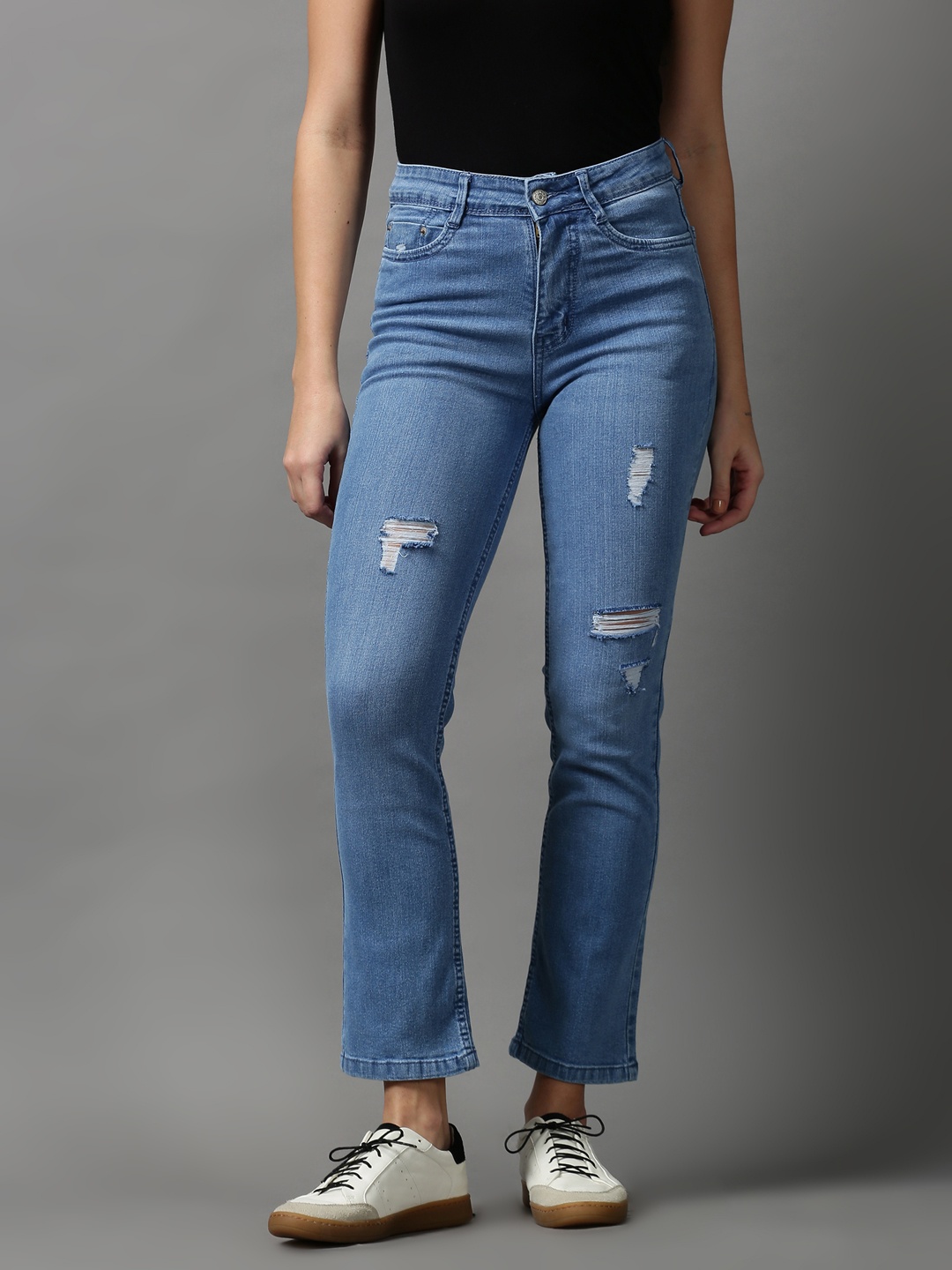 

SHOWOFF Women Blue Mildly Distressed Light Fade Stretchable Jeans
