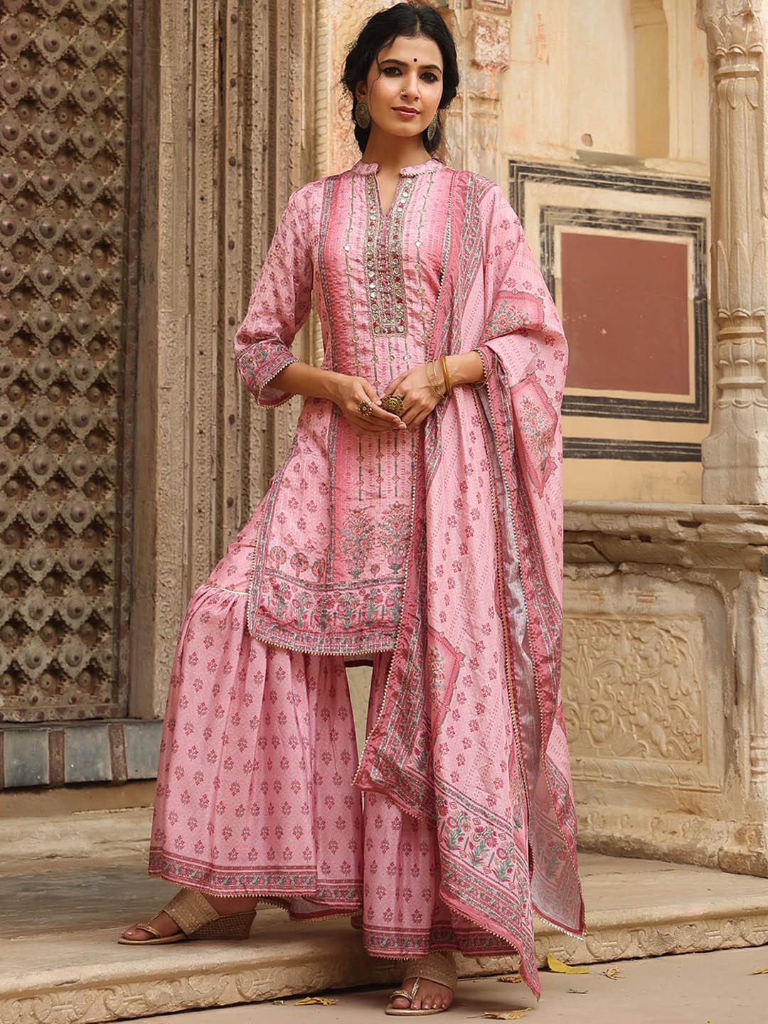 

SCAKHI Women Rose Floral Printed Sequinned Kurta with Sharara & With Dupatta