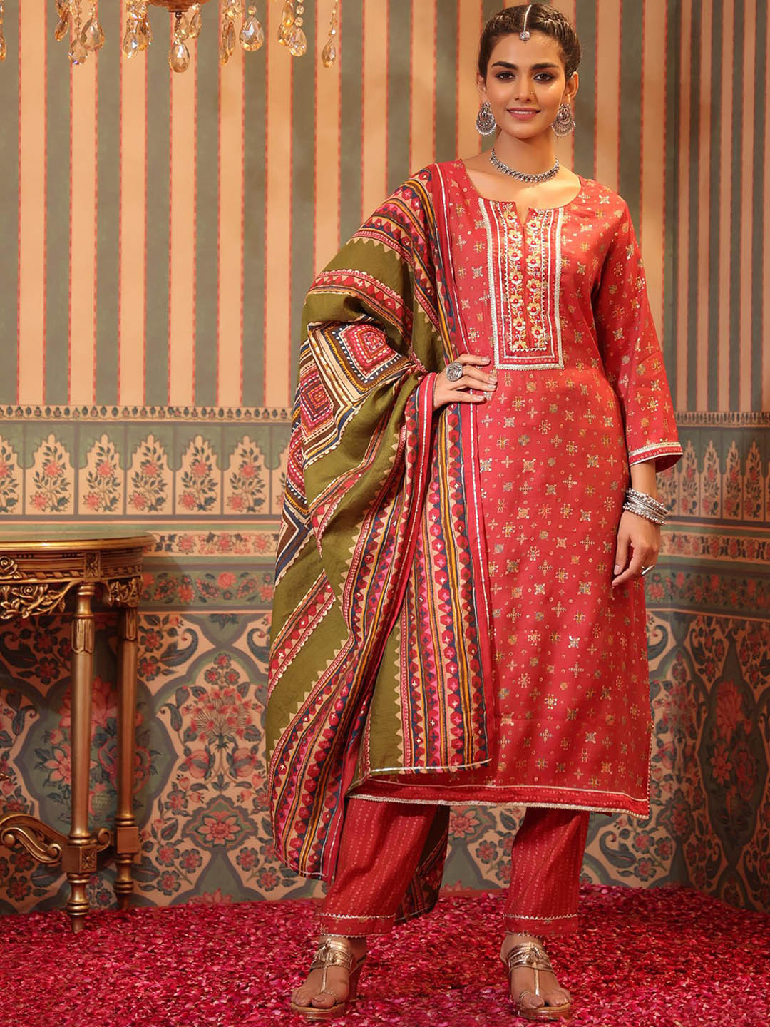 

SCAKHI Women Red Ethnic Motifs Printed Kurta with Trousers & With Dupatta